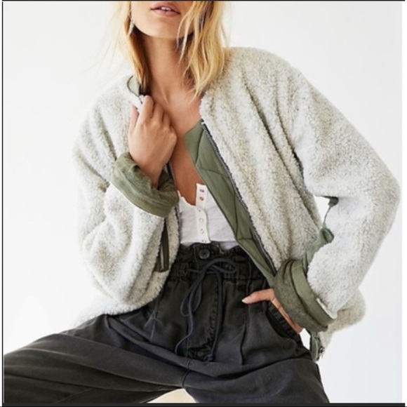 SOLD We the free people Rivington Sherpa jacket - Picture 2 of 10